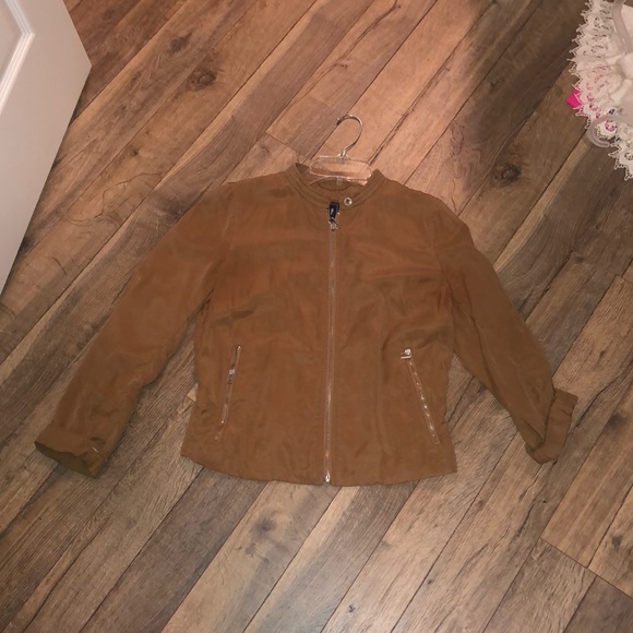 Light Gap jacket! - Picture 2 of 3